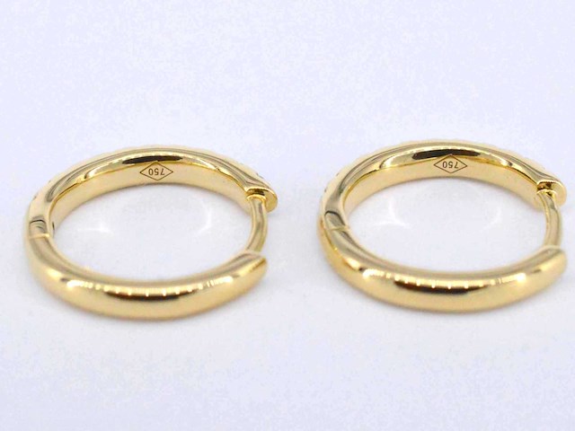 Gouden oorbellen met diamanten - afbeelding 7 van  8