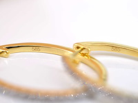 Gouden oorbellen met diamanten - afbeelding 8 van  8