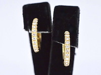 Gouden oorbellen met diamanten - afbeelding 1 van  9