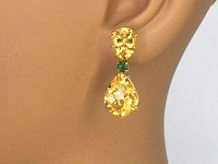 Gouden oorbellen met natuurlijke citrien en tsavoriet - afbeelding 3 van  10