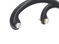 Gouden oorbellen met natuurlijke diamant - afbeelding 4 van  9