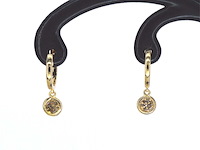 Gouden oorbellen met natuurlijke diamanten - afbeelding 1 van  10