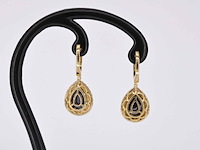 Gouden oorbellen met zwarte diamant en briljanten entourage - afbeelding 5 van  9