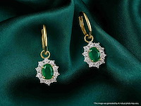 Gouden oorhangers met natuurlijke diamanten en smaragden - afbeelding 9 van  9