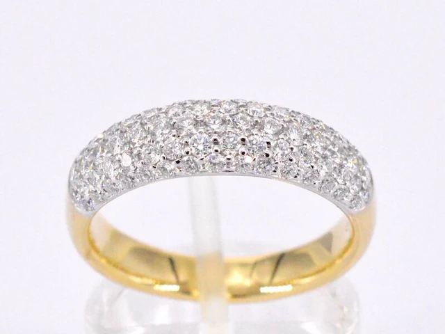 Gouden pave ring met diamanten 0.90 carat - afbeelding 1 van  11