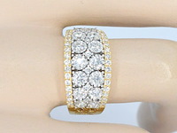 Gouden pavering met diamanten - afbeelding 4 van  11