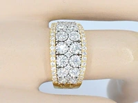 Gouden pavering met diamanten - afbeelding 4 van  11
