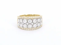 Gouden pavering met diamanten - afbeelding 8 van  11