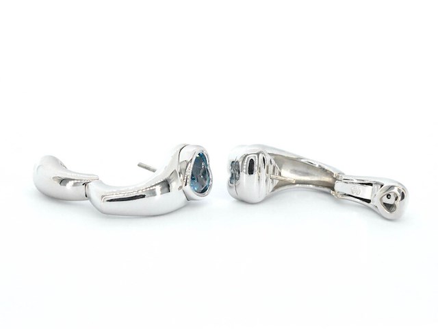 Gouden piaget hart oorbellen met topaas - afbeelding 10 van  12