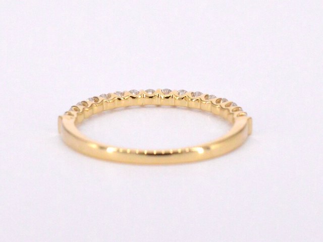 Gouden rijring bezet met briljant geslepen diamanten - afbeelding 9 van  11
