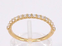 Gouden rijring briljant
