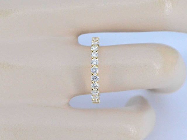 Gouden rijring met briljant geslepen diamanten - afbeelding 3 van  10