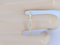 Gouden rijring met briljant geslepen diamanten - afbeelding 3 van  10