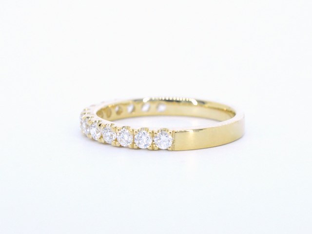 Gouden rijring met diamanten - afbeelding 5 van  9