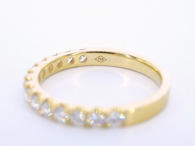 Gouden rijring met diamanten - afbeelding 11 van  11
