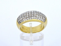 Gouden rijring met princess geslepen diamanten - afbeelding 4 van  11