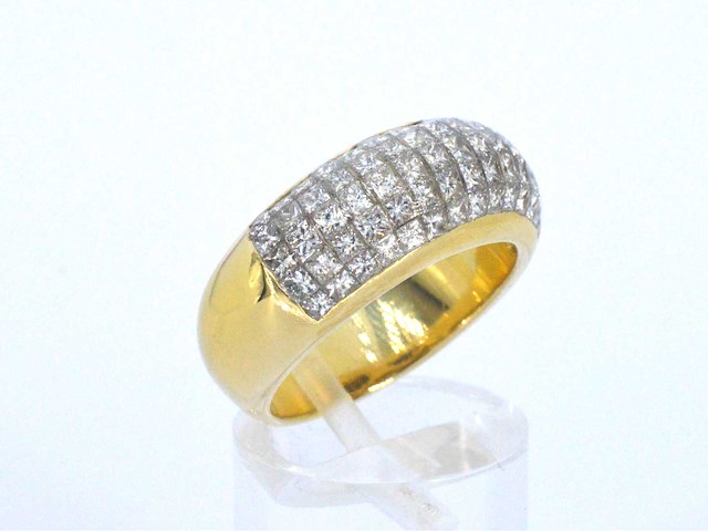 Gouden rijring met prinses geslepen diamanten - afbeelding 10 van  10