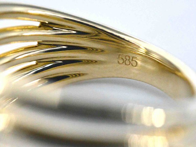 Gouden ring met 5 bijzondere diamanten - afbeelding 2 van  10