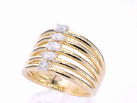 Gouden ring met 5 bijzondere diamanten - afbeelding 5 van  10