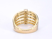 Gouden ring met 5 diamanten - afbeelding 10 van  12