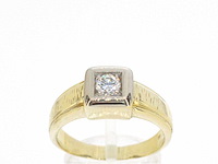 Gouden ring met briljant geslepen diamanten - afbeelding 1 van  11