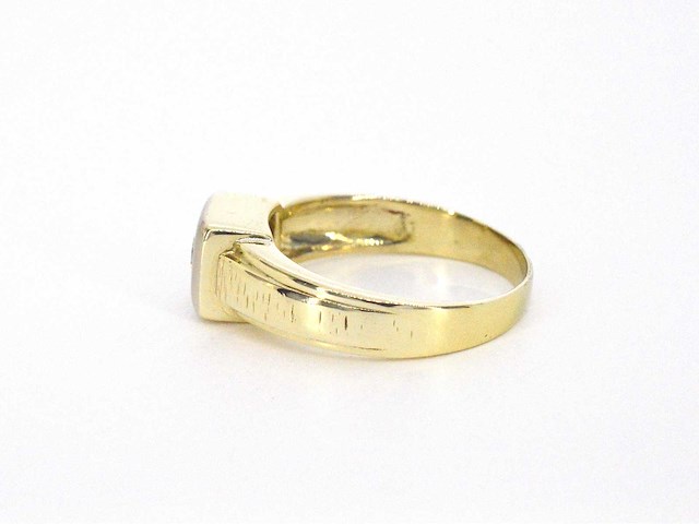 Gouden ring met briljant geslepen diamanten - afbeelding 8 van  11