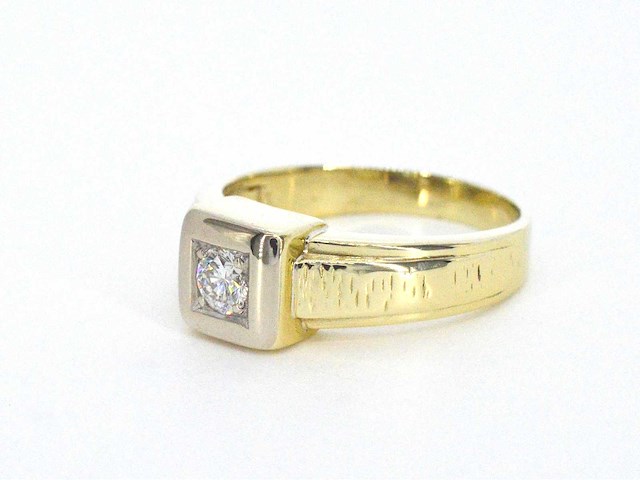 Gouden ring met briljant geslepen diamanten - afbeelding 11 van  11