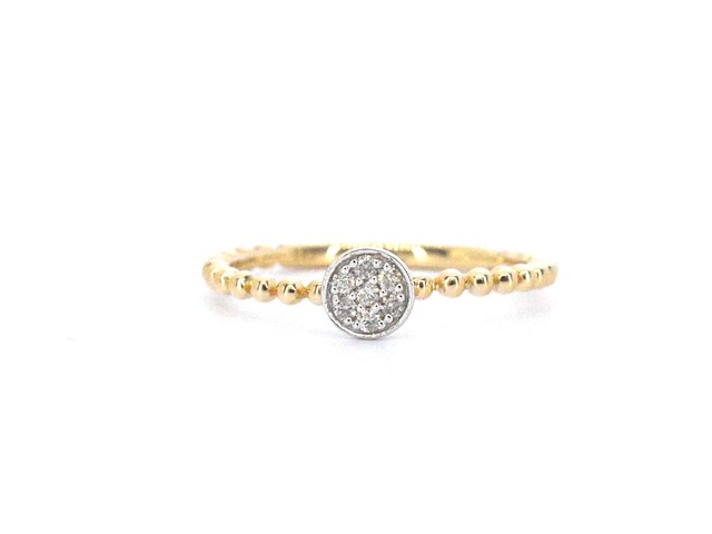 Gouden ring met centraal een rondje vol gezet met diamanten - afbeelding 1 van  10