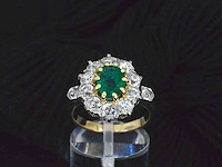Gouden ring met centrale hoge kwaliteit smaragd en natuurlijke diamanten - afbeelding 6 van  8