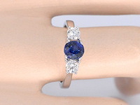 Gouden ring met diamant en een blauwe saffier - afbeelding 3 van  10