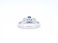 Gouden ring met diamant en een blauwe saffier - afbeelding 9 van  10
