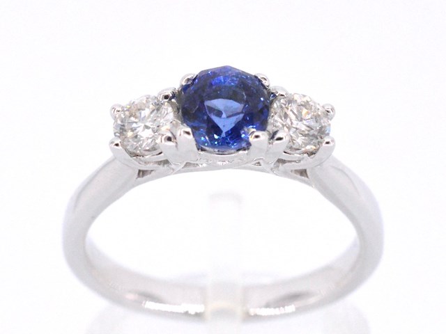 Gouden ring met diamant en een blauwe saffier - afbeelding 1 van  9