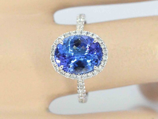 Gouden ring met diamant en tanzaniet - afbeelding 3 van  10