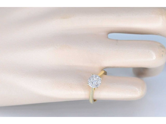 Gouden ring met diamant - afbeelding 2 van  6