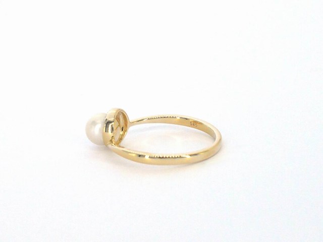 Gouden ring met diamanten en een parel - afbeelding 7 van  11