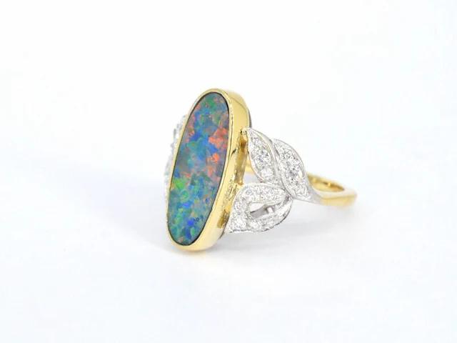 Gouden ring met diamanten en opaal - afbeelding 6 van  6