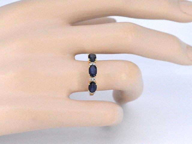 Gouden ring met diamanten en saffier - afbeelding 5 van  10