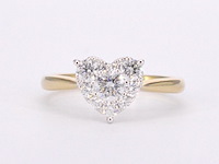 Gouden ring met diamanten in hart vorm - afbeelding 8 van  11