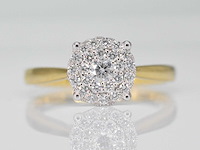 Gouden ring met diamanten