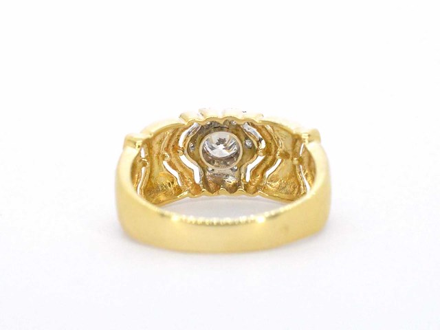 Gouden ring met diamanten - afbeelding 6 van  8