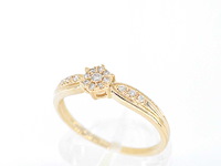 Gouden ring met diamanten - afbeelding 2 van  9