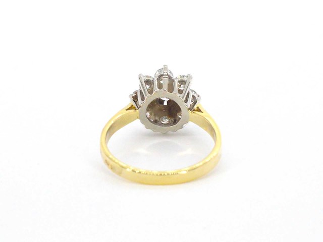 Gouden ring met diamanten - afbeelding 7 van  9