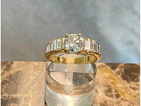 Gouden ring met diamanten - afbeelding 1 van  5