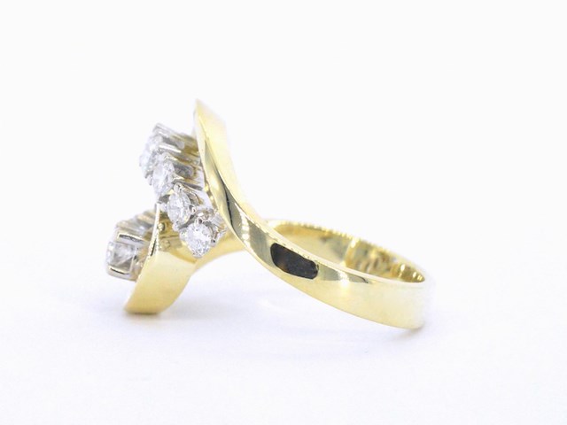 Gouden ring met diamanten - afbeelding 3 van  9