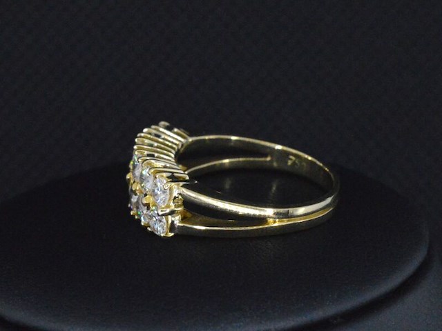 Gouden ring met diamanten - afbeelding 3 van  7