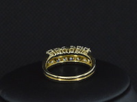 Gouden ring met diamanten - afbeelding 4 van  7
