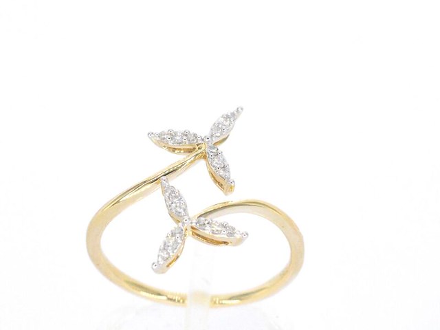Gouden ring met diamanten - afbeelding 1 van  11