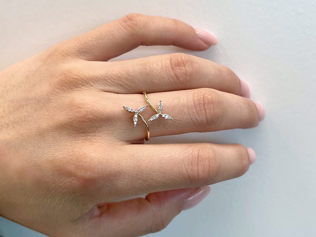 Gouden ring met diamanten - afbeelding 11 van  11