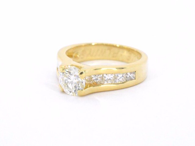 Gouden ring met diamanten - afbeelding 11 van  12