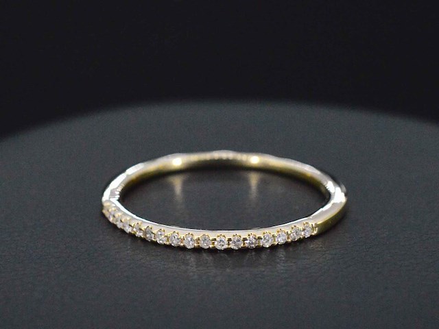 Gouden ring met diamanten - afbeelding 7 van  10
